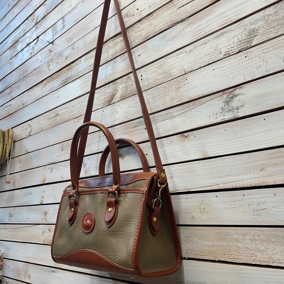 Vintage Dooney & Bourke All-Weather Leather Satchel Crossbody USA Preppy Classic - Picture 4 of 10